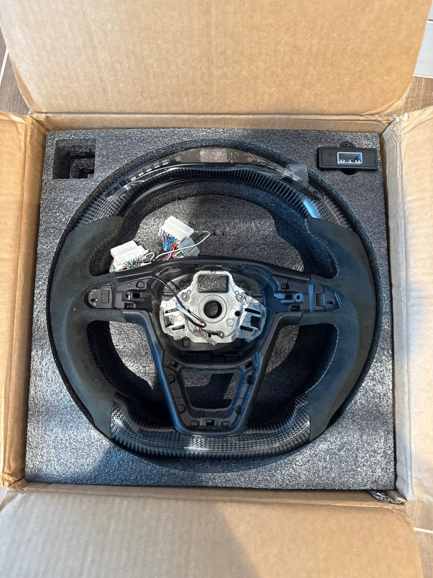 LED RPM Steering Wheel – For SEAT FR & Cupra (2014–2019)