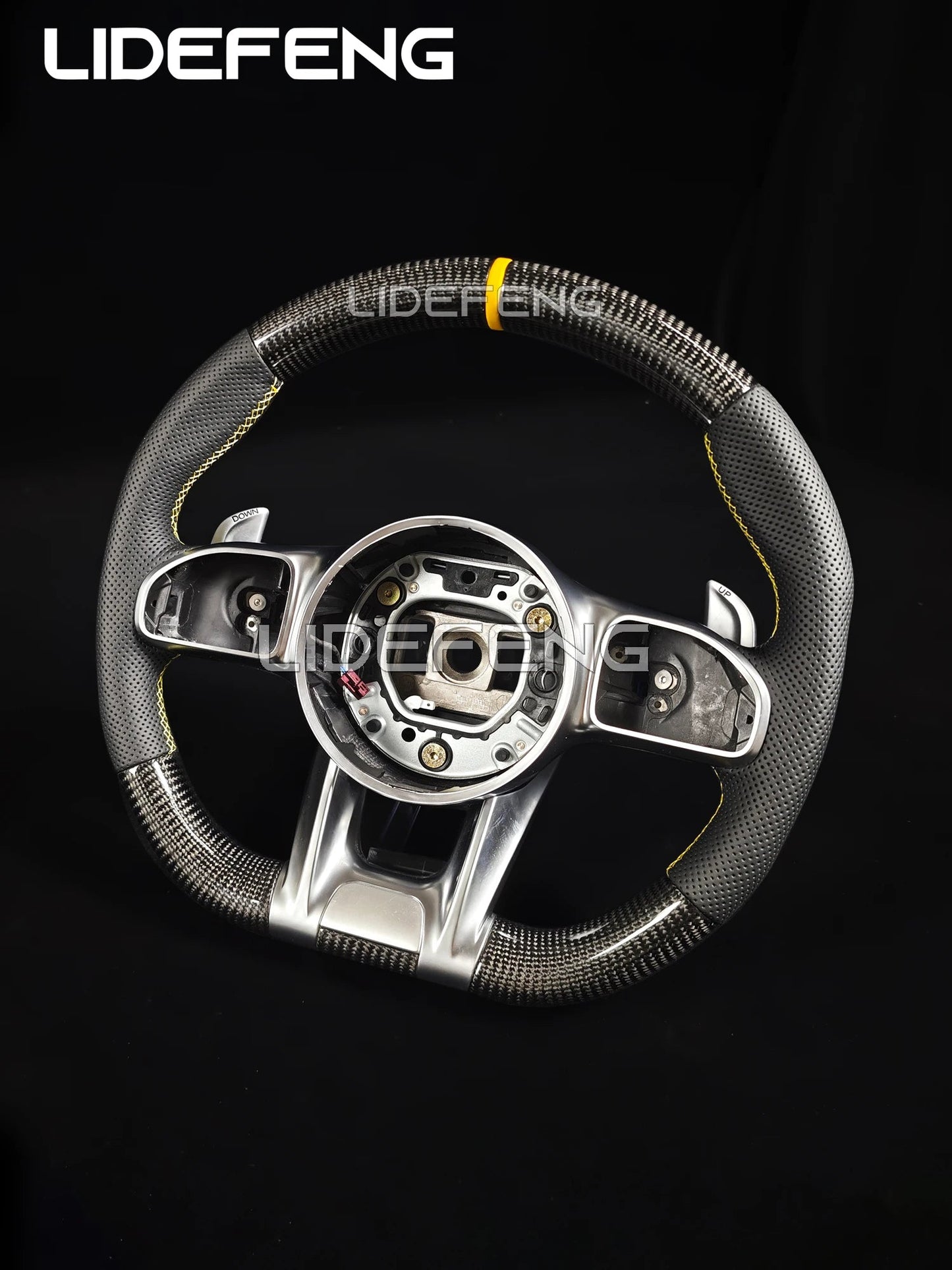 Retorfit LED Carbon Fiber Steering Wheel For Mercedes Benz AMG W204 W205 W213 C63 E63 G63 G55 G500 W212 W463 CLS63 GLA CLA Revix