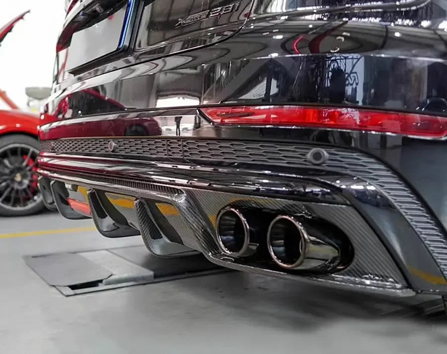 For Audi Q8 SQ8 2018+ Carbon Fiber Diffuser Car Rear Bumper Diffuser Rear Splitters Spoiler Back lip Auto Parts Revix